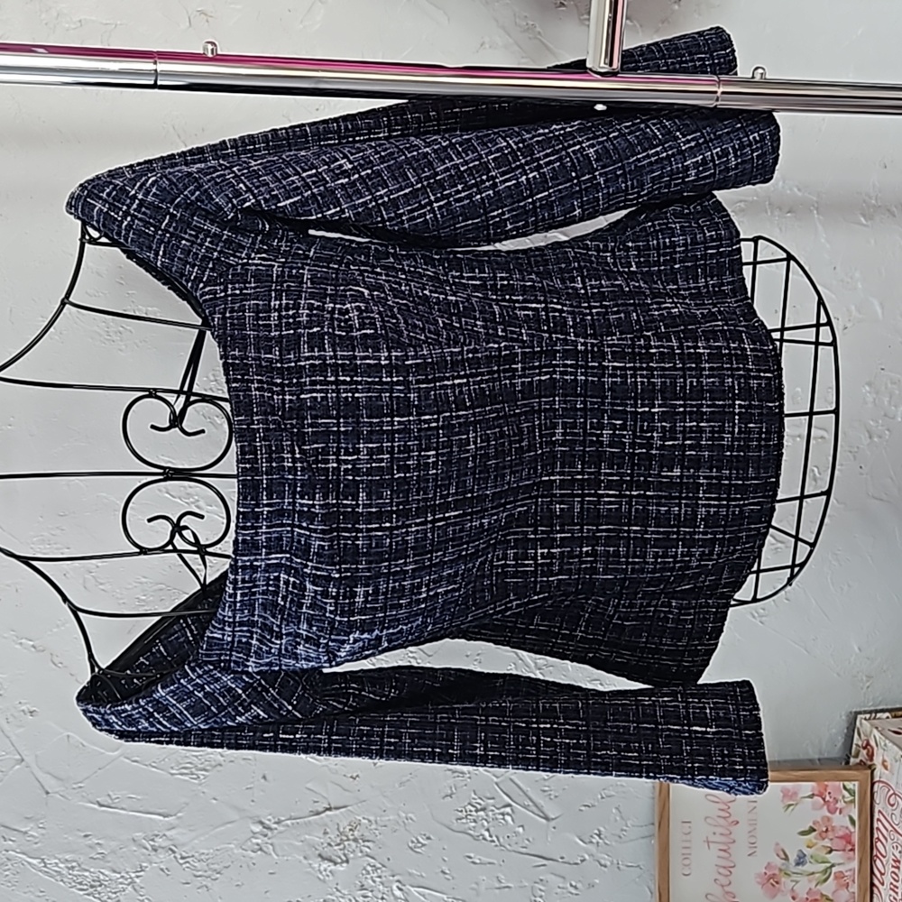 NWT Zara tweed off the shoulder top. XS.